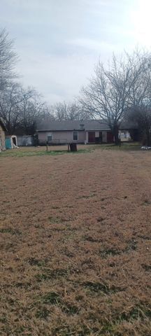 609 W 8th Street, Lancaster, TX 75146