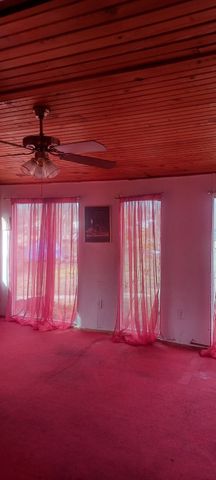 609 W 8th Street, Lancaster, TX 75146