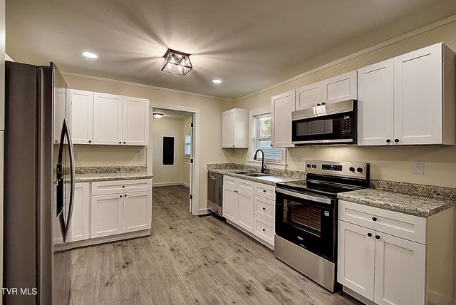 170 Price Road, Elizabethton, TN 37643