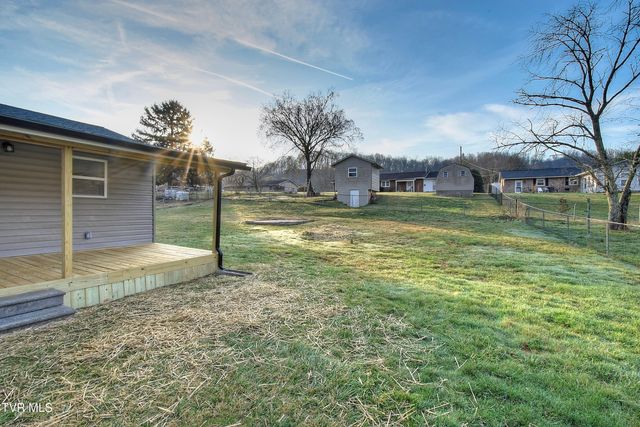 170 Price Road, Elizabethton, TN 37643