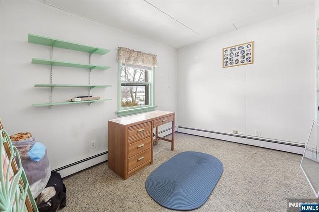 15 Garden Street, Bergenfield, NJ 07621