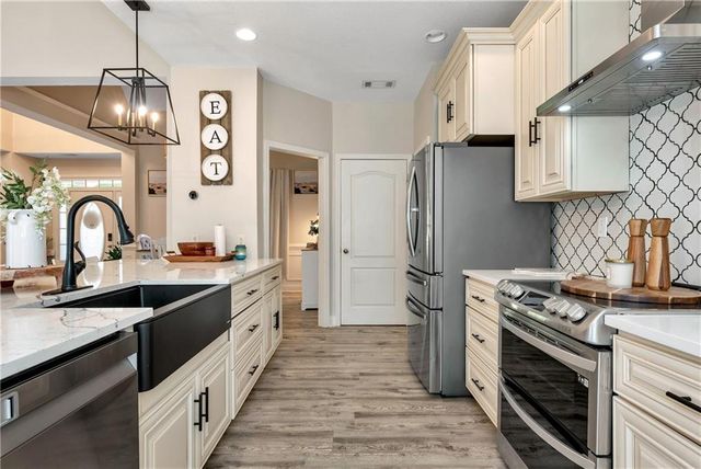 5706 Grant Station Drive, Gainesville, GA 30506