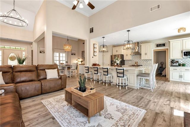 5706 Grant Station Drive, Gainesville, GA 30506