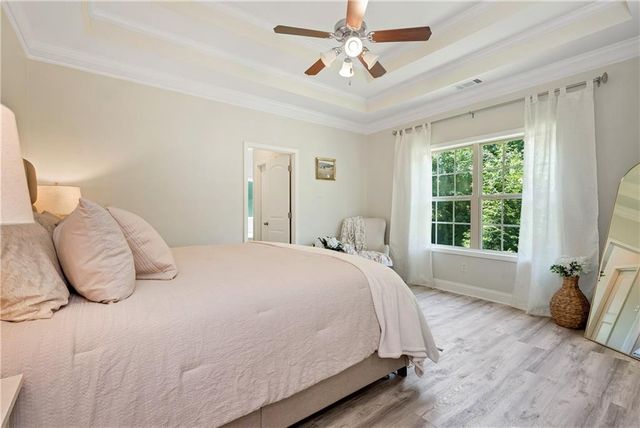 5706 Grant Station Drive, Gainesville, GA 30506