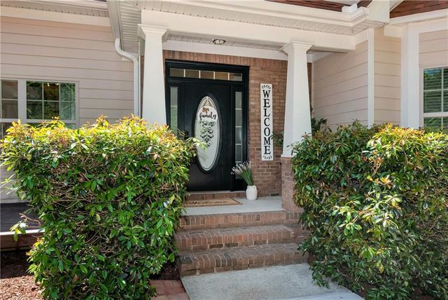5706 Grant Station Drive, Gainesville, GA 30506