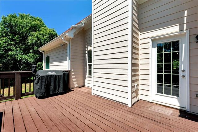 5706 Grant Station Drive, Gainesville, GA 30506