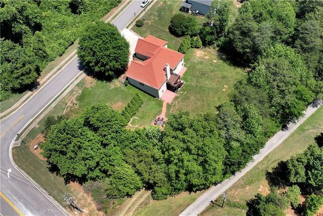 5706 Grant Station Drive, Gainesville, GA 30506