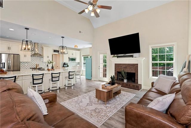 5706 Grant Station Drive, Gainesville, GA 30506