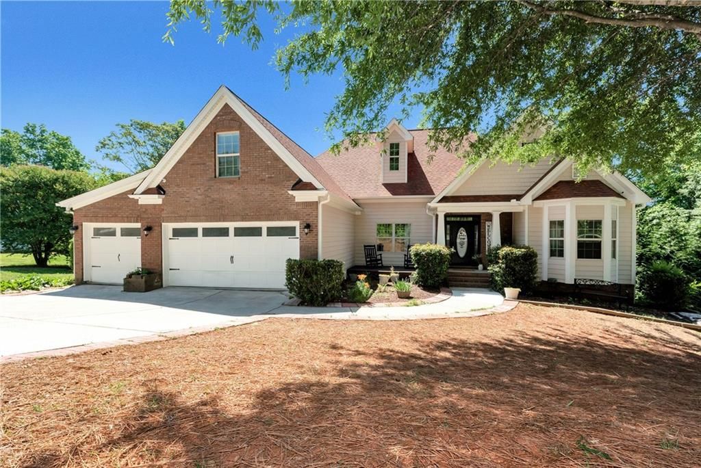 5706 Grant Station Drive, Gainesville, GA 30506