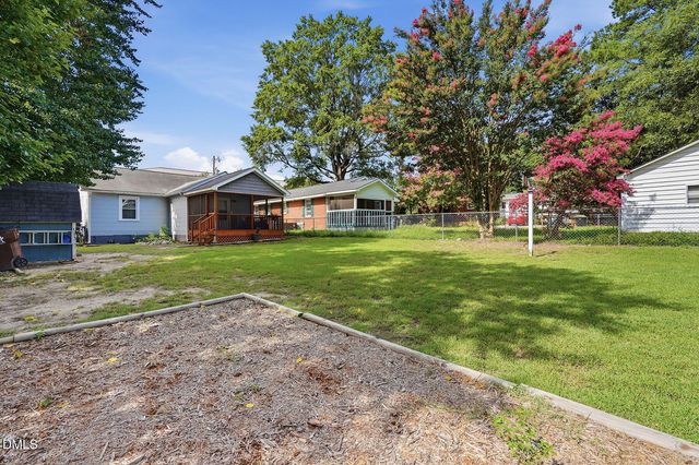 116 W Academy Street, Wendell, NC 27591