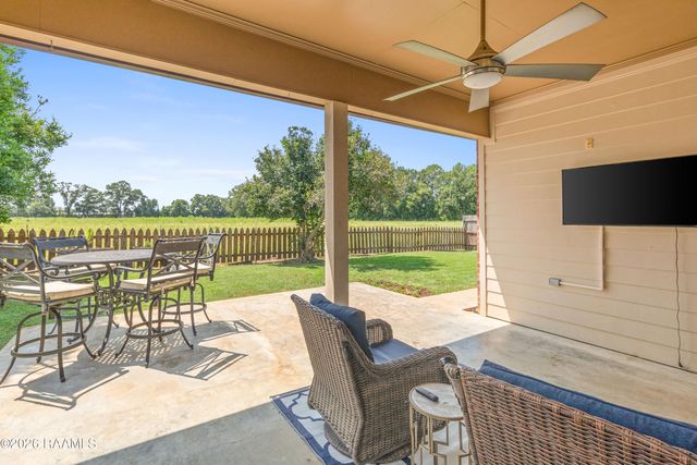 208 S Montauban Drive, Lafayette, LA 70507