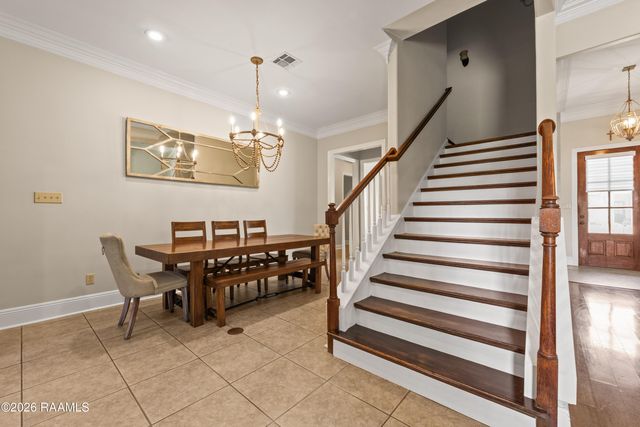 208 S Montauban Drive, Lafayette, LA 70507