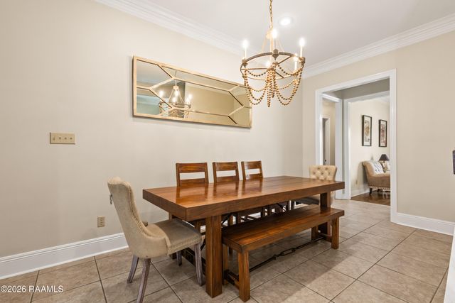 208 S Montauban Drive, Lafayette, LA 70507
