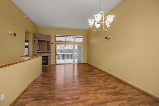 4614 Bloomberg Lane, South Saint Paul, MN 55076