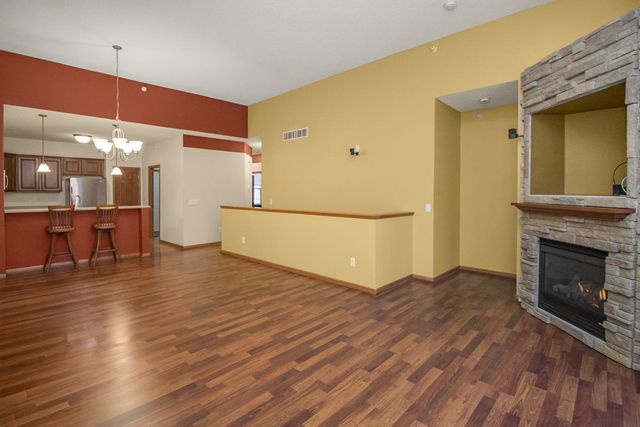 4614 Bloomberg Lane, South Saint Paul, MN 55076