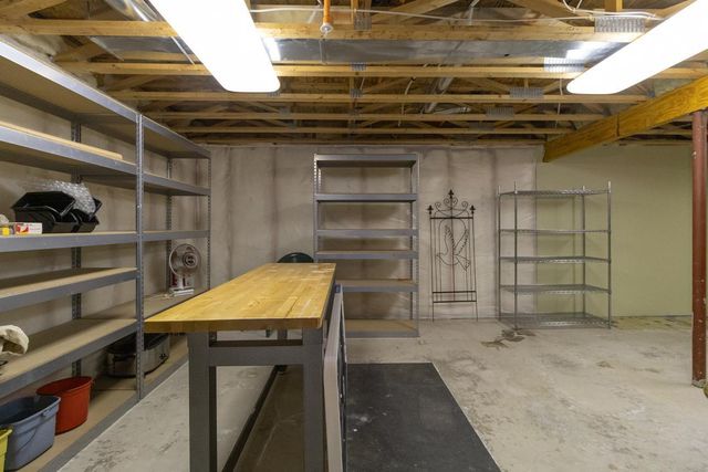 4614 Bloomberg Lane, South Saint Paul, MN 55076