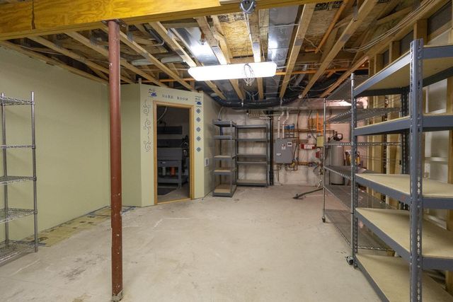 4614 Bloomberg Lane, South Saint Paul, MN 55076