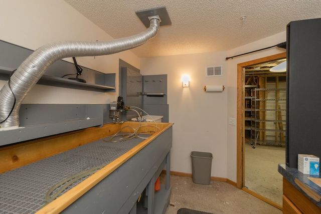 4614 Bloomberg Lane, South Saint Paul, MN 55076