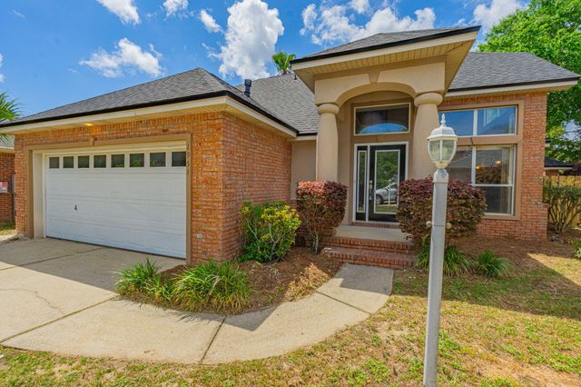 1951 Procteridge Court, Fort Walton Beach, FL 32547