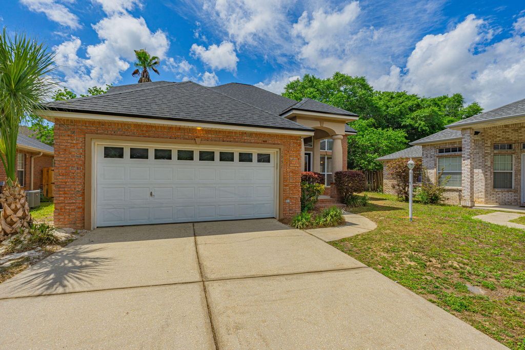 1951 Procteridge Court, Fort Walton Beach, FL 32547