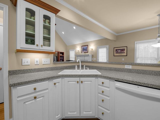 522 Chippendale Lane, Boiling Springs, SC 29316