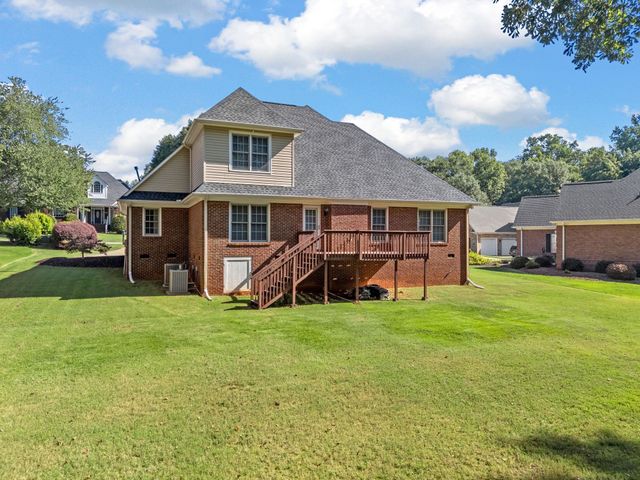 522 Chippendale Lane, Boiling Springs, SC 29316