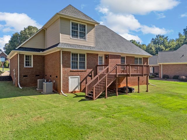 522 Chippendale Lane, Boiling Springs, SC 29316