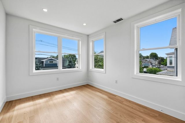 30 Emerald Road, Nahant, MA 01908
