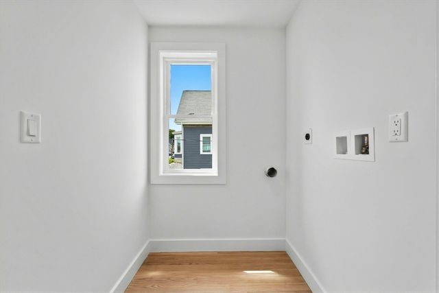 30 Emerald Road, Nahant, MA 01908