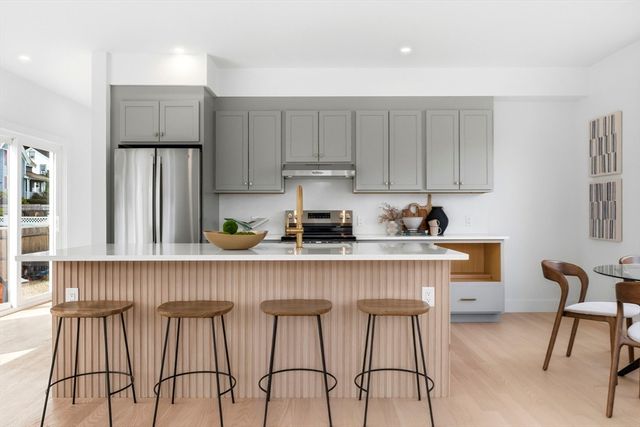 30 Emerald Road, Nahant, MA 01908