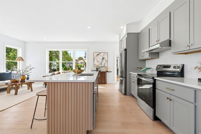 30 Emerald Road, Nahant, MA 01908