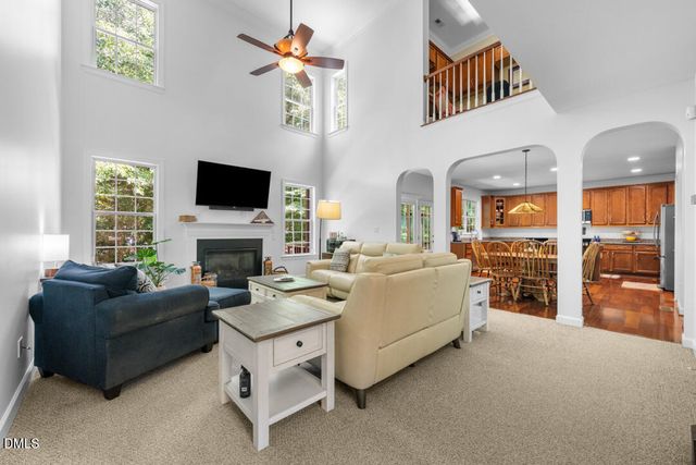 605 N Scotswood Boulevard, Hillsborough, NC 27278