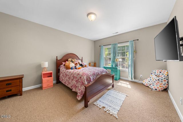 605 N Scotswood Boulevard, Hillsborough, NC 27278