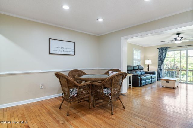 211 S Shore Drive, Southport, NC 28461