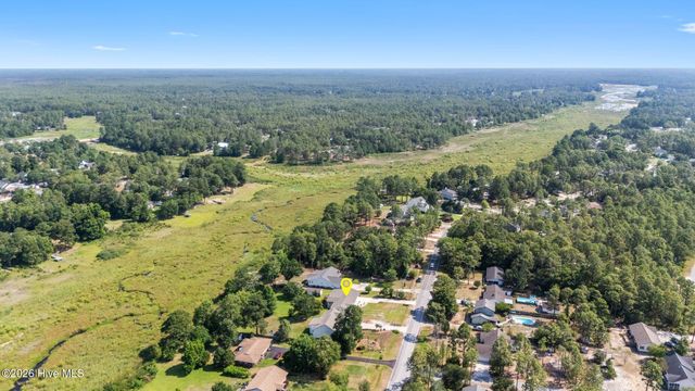 211 S Shore Drive, Southport, NC 28461
