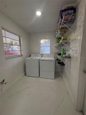 1512 W SITKA STREET, Tampa, FL 33604