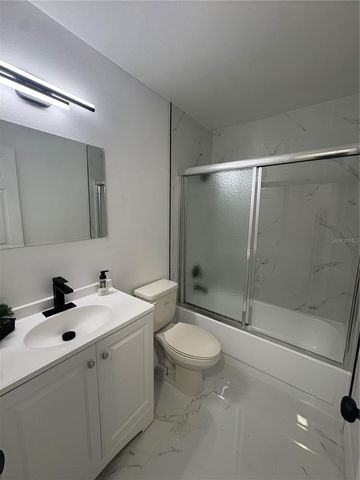 1512 W SITKA STREET, Tampa, FL 33604