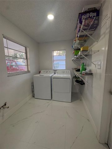 1512 W SITKA STREET, Tampa, FL 33604