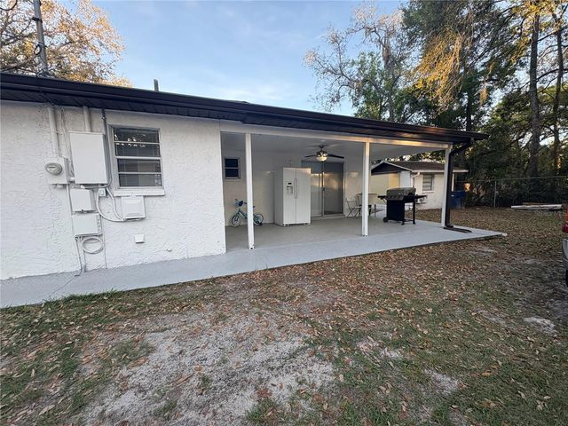 1512 W SITKA STREET, Tampa, FL 33604