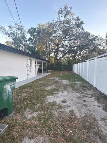 1512 W SITKA STREET, Tampa, FL 33604