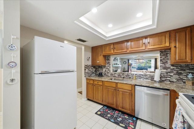 2824 COUNTRYSIDE BOULEVARD 315, Clearwater, FL 33761
