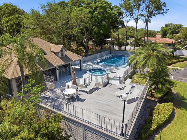 2824 COUNTRYSIDE BOULEVARD 315, Clearwater, FL 33761