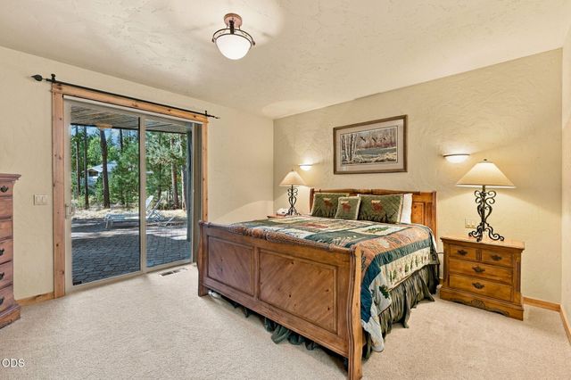 18211 Oregon Loop 1, Sunriver, OR 97707