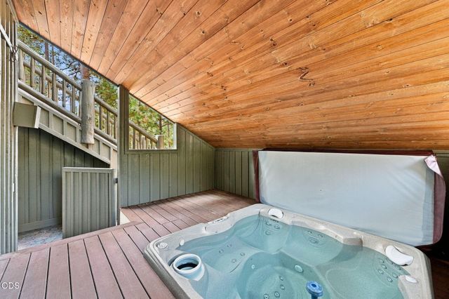 18211 Oregon Loop 1, Sunriver, OR 97707