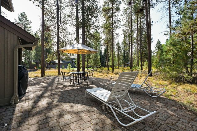 18211 Oregon Loop 1, Sunriver, OR 97707