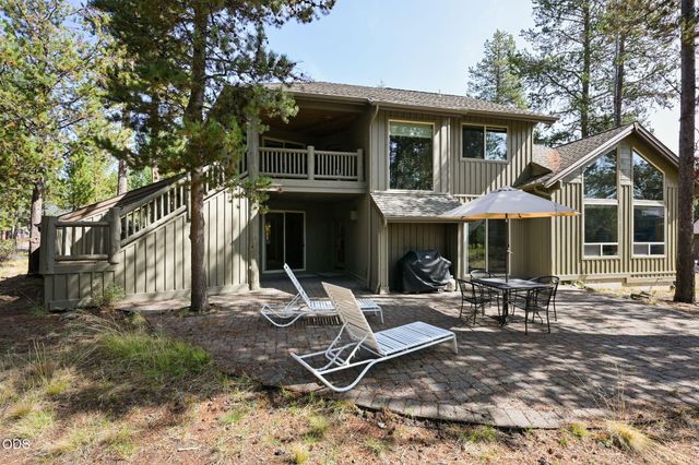 18211 Oregon Loop 1, Sunriver, OR 97707