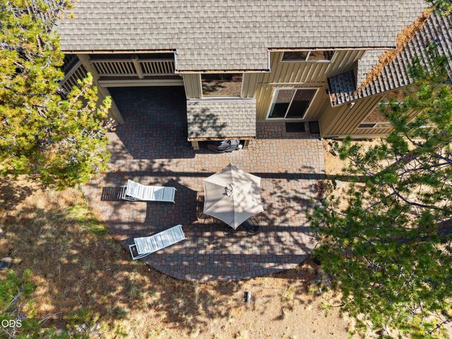 18211 Oregon Loop 1, Sunriver, OR 97707
