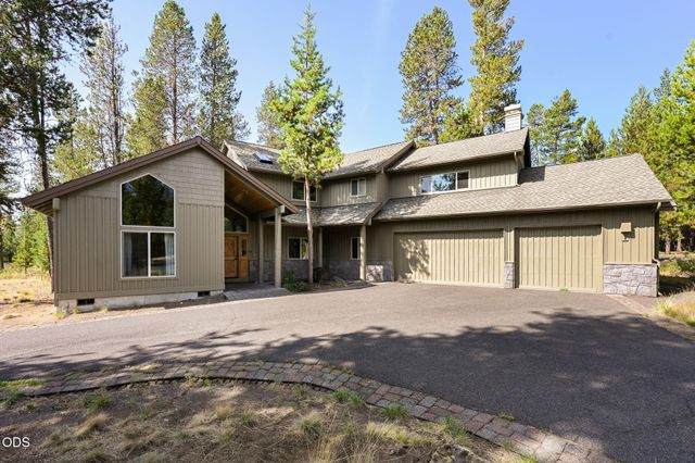 18211 Oregon Loop 1, Sunriver, OR 97707