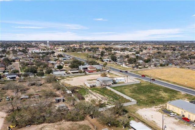 708 E Main Avenue, Alton, TX 78573