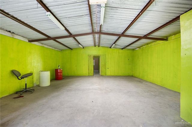 708 E Main Avenue, Alton, TX 78573